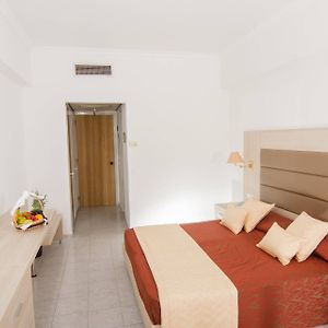 Standard Room with 1 Single Bed